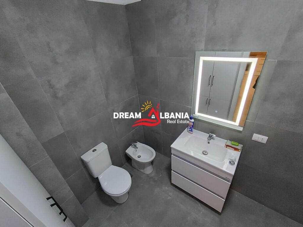 Appartamento 2+1 in vendita in Via Jordan Misja, Tirana (ID 41111556)