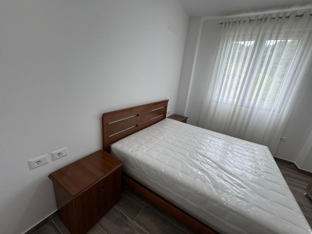 Apartament 2+1 me qira – Kombinat !