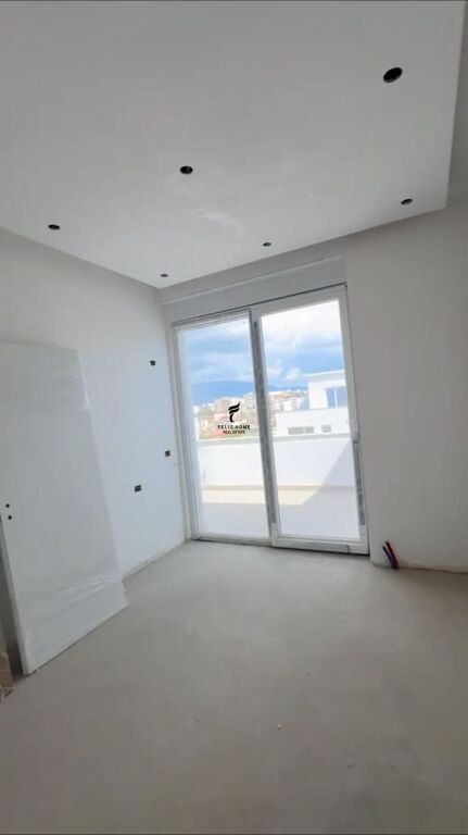 IN VENDITA APPARTAMENTO 2+1 ASTIR 175.000EURO FH-73028