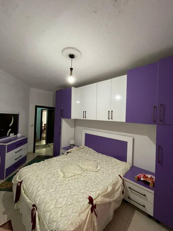 🏢Prane zones se Don Boskos,jepet me qera apartament 2+1,i mobiluar 40,000Leke