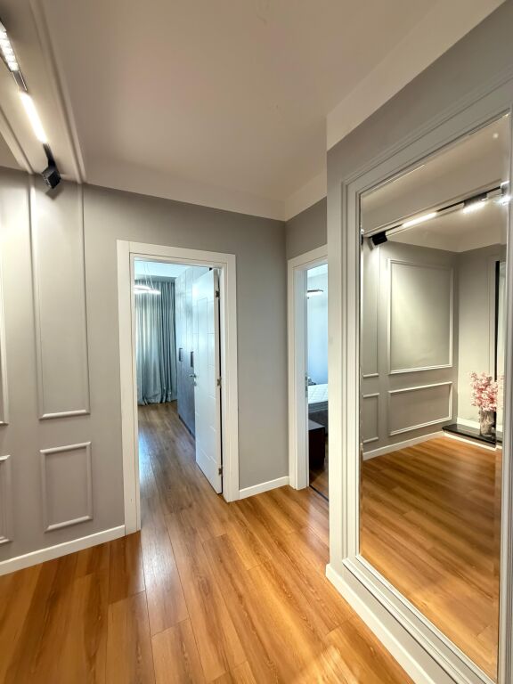 Qera apartament 2+1 , Perball kompleksi delijorgji rruga e kavajes