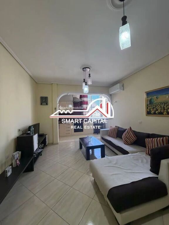 SHITET APARTAMENT 1+1 – TEK KISHA KATOLIKE,VLORE!!!