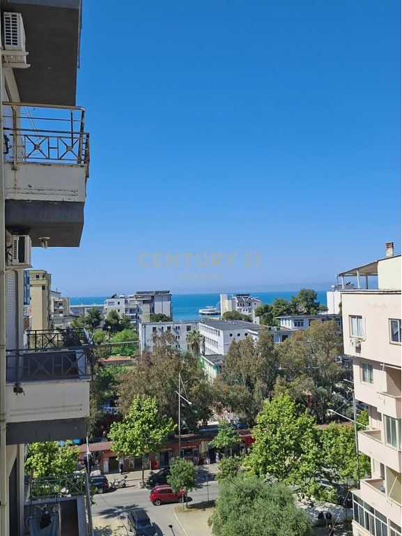 Appartamento 2+1 in Affitto a Spiaggia Iliria, Durazzo