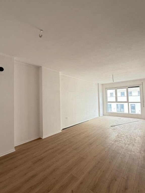 🏢 Shitet Apartament 2+1+2, Don Bosko