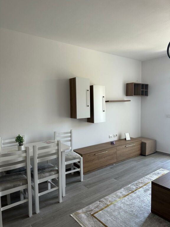 Appartamento 1+1 in affitto a 5 Maji
