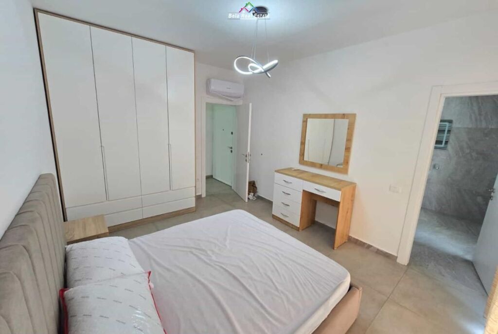 Appartamento In Affitto 2+1 Vicino alla Farmacia 10 (ID B2201890) Tirana