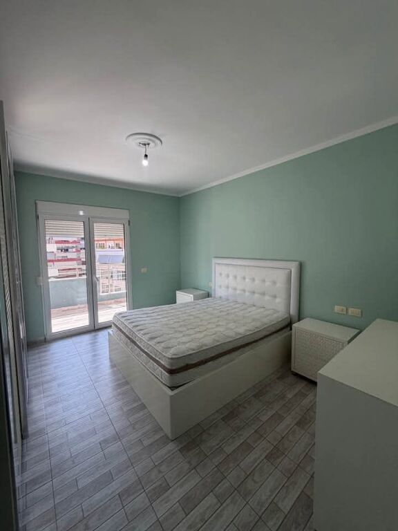 JEPET ME QERA SHTEPI 2+1 ( e mobiluar)- ASTIR, TIRANE