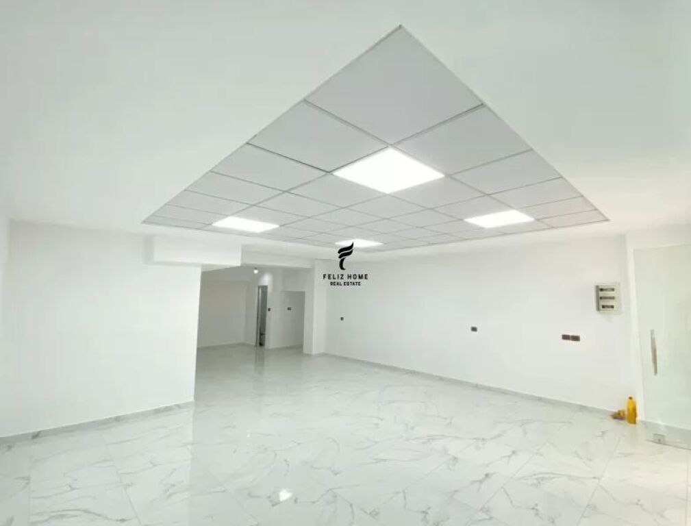 NEGOZIO IN AFFITTO 250 M2 ASTIR 600.000 LEKE  FH-73133
