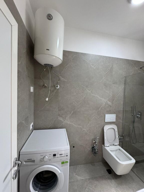 Apartament 2+1 me qira – Kombinat !