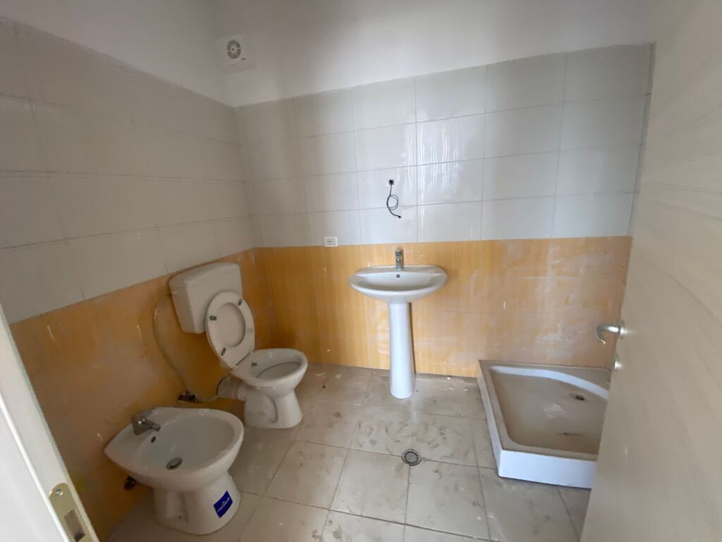 Appartamento 2+1+2+ Veranda in vendita Complesso Astir Fratari !