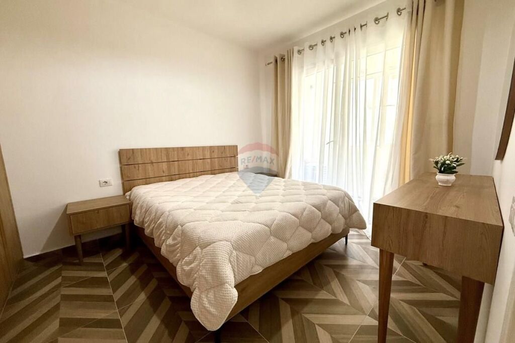 Furnished 1+1 apartment at E88, Laprake!