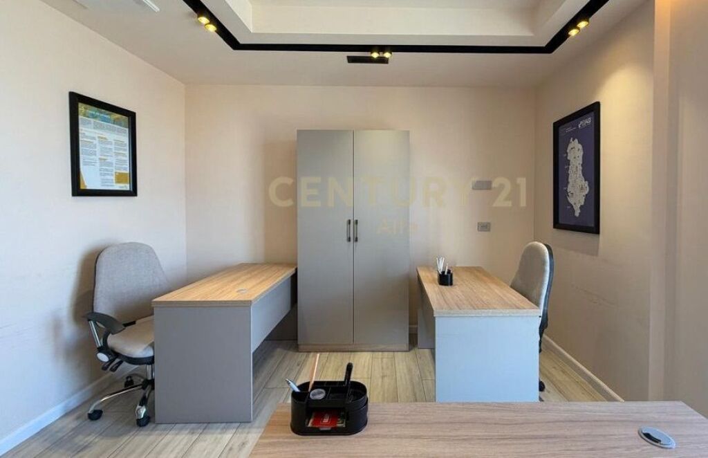 Office space for rent, Center