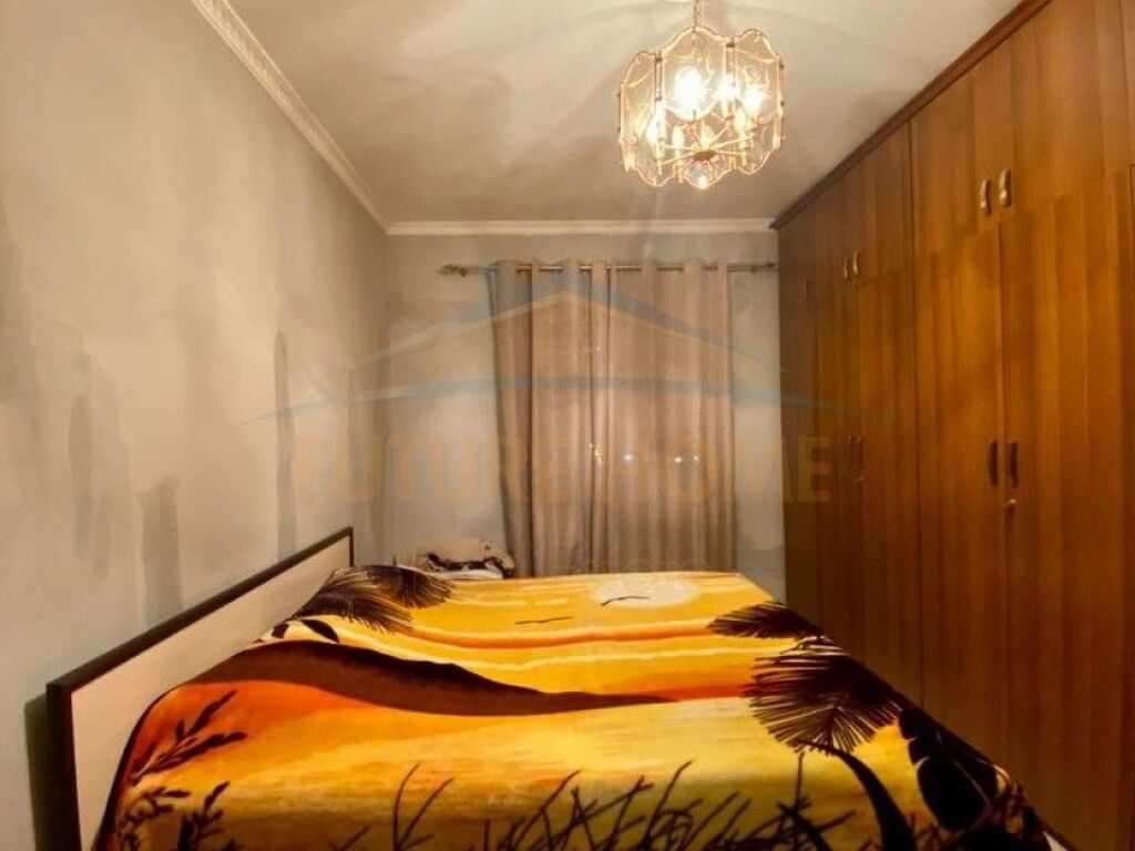 Shitet, Apartament 2+1, Unaza e Re, Tiranë