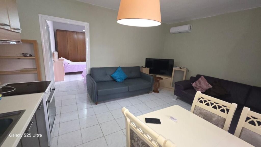 JEPET APARTAMENT ME QERA 2+1 TE MEDRESEJA