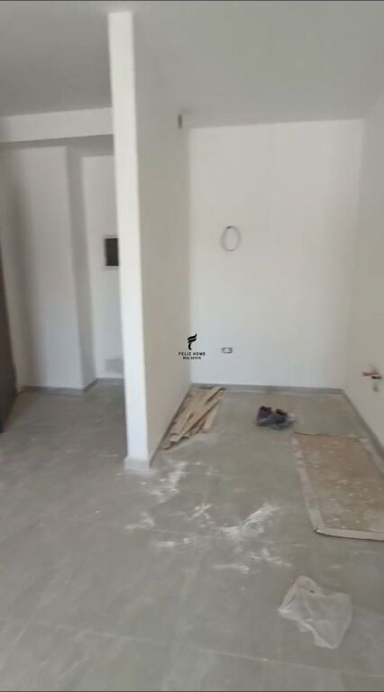 OFFICE FOR RENT 94M2 LAPRAKE 800 EURO FH-73230