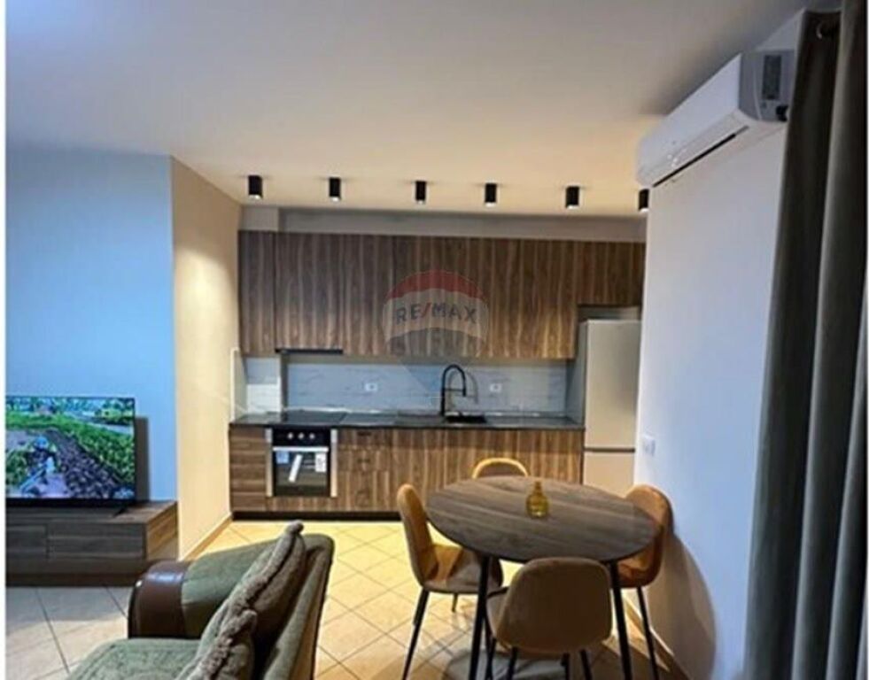 🏡 Appartamento 1+1 in affitto Jumbo, Vlore