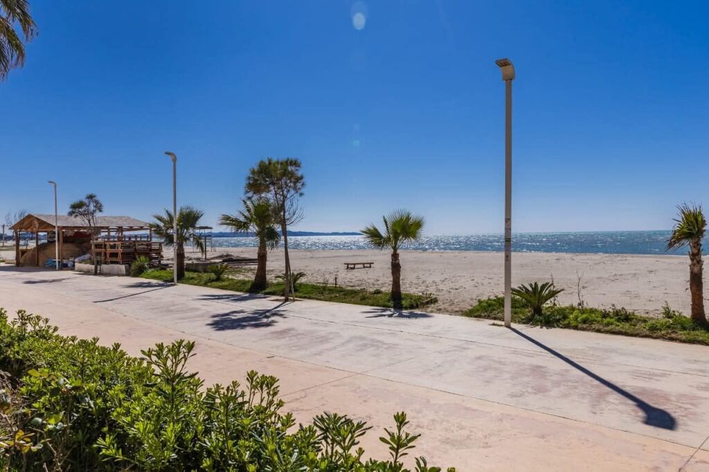Duplex in vendita a Shkëmbi i Kavajës – a pochi passi dal mare