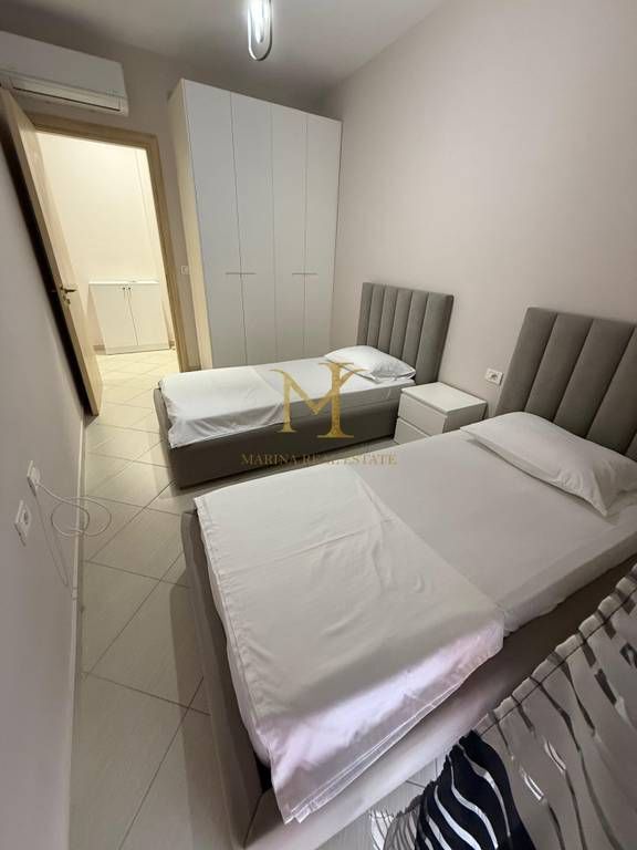APARTAMENT 2+1 LURA 2 GJIRI LALEZIT