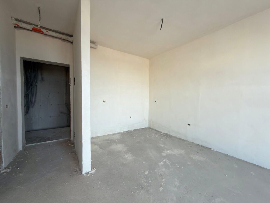 Appartamento 1+1 Vendita Vicino al Porto di Vlora Materia Cons