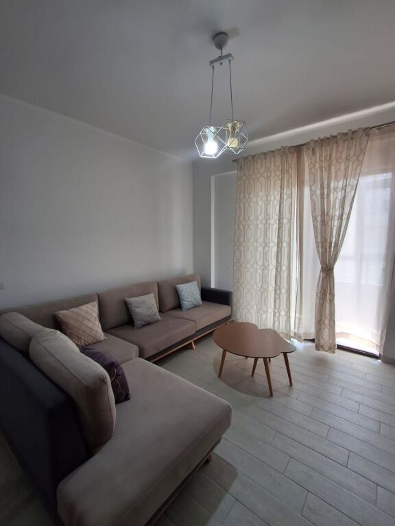 🏡 In Affitto – Appartamento in Affitto 2+1 📍Dietro Max Optika, Skele – Vlore 🌊