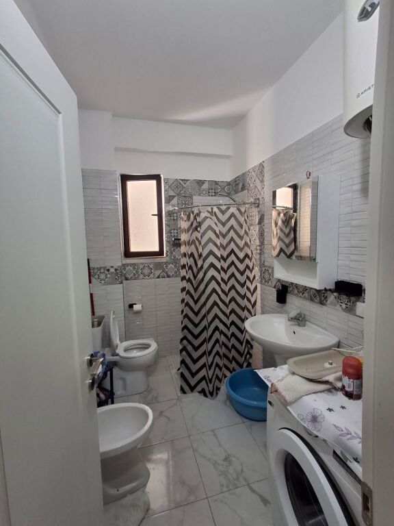 🏡 In Affitto – Appartamento in Affitto 2+1 📍Dietro Max Optika, Skele – Vlore 🌊
