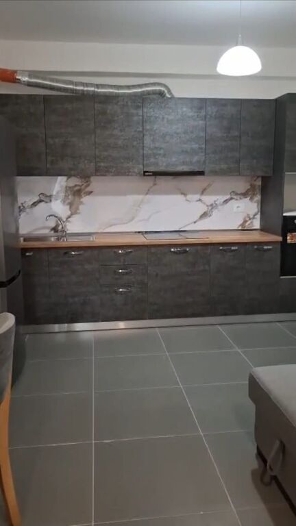 Rent | Apartament 2 + 1 | Rruga 5 Maji | 500 €/month