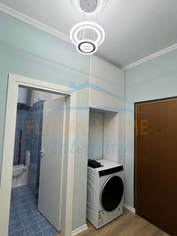Affitto, Appartamento 1+1, Via Fortuzi, Tirana.