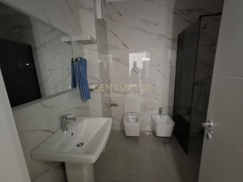 Appartamento 1+1+ posto auto vicino al Nuovo Boulevard!