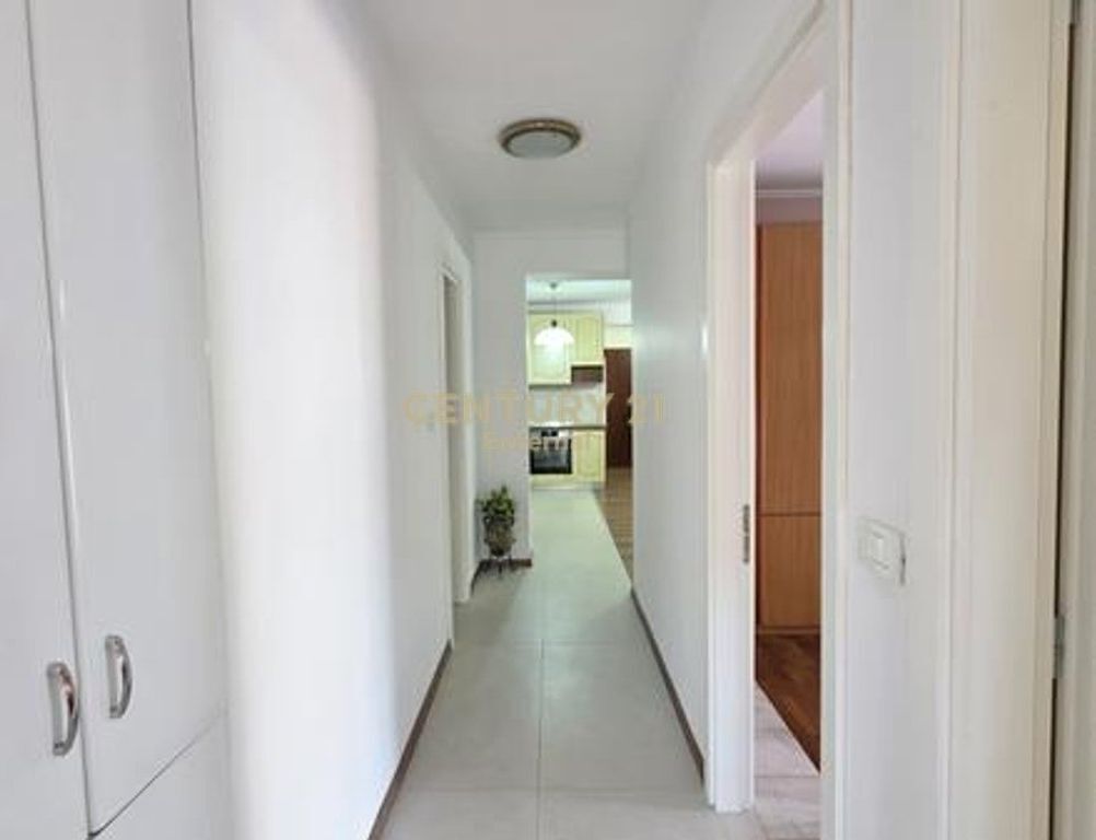 APARTAMENT 2+1+2 PER QIRA NE ISH BLLOK