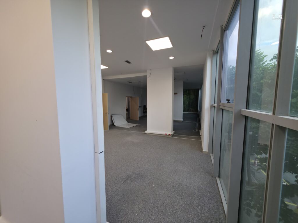 Jepet ambient per zyra,call center, klinike