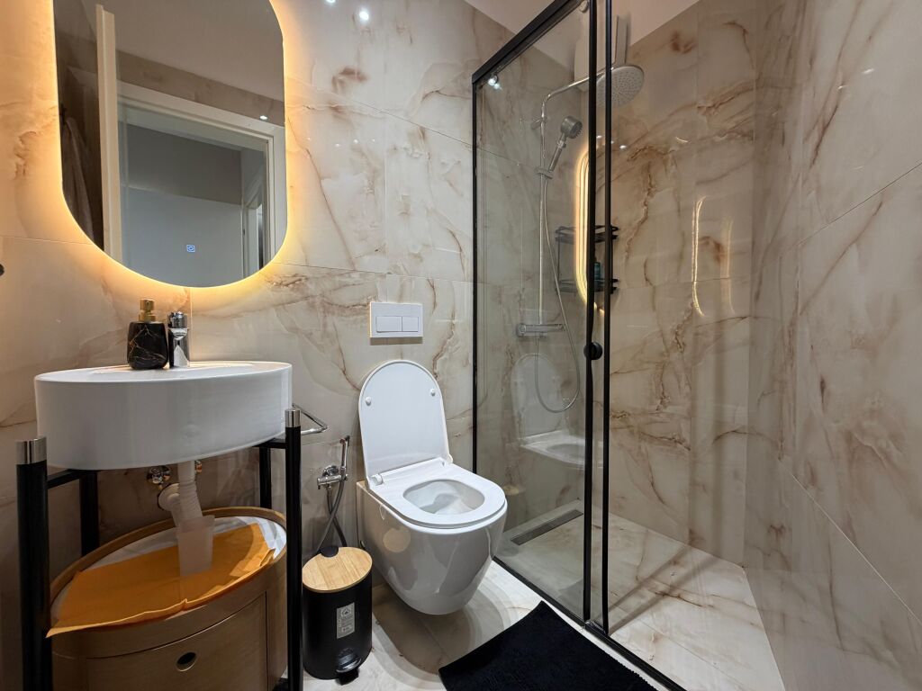 Apartment 2+1 with parking space , Kodra e Diellit