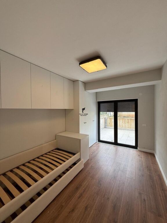 FOR SALE APARTMENT 3+1 KODRA E DIELLIT 2 330,000 EURO FH-73333