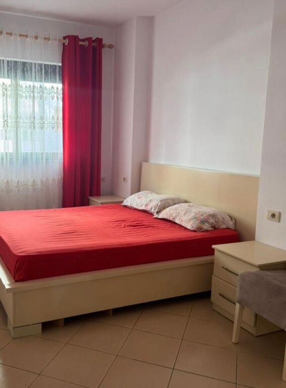 Apartament me qera 2+1 Astir