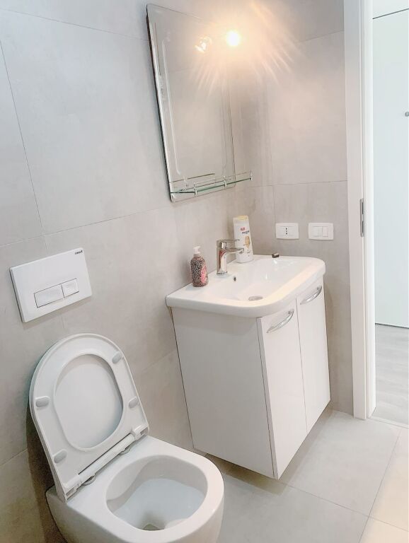 Apartament 1+1 me qira ne Ali Dem, Kompleksi Mangalem