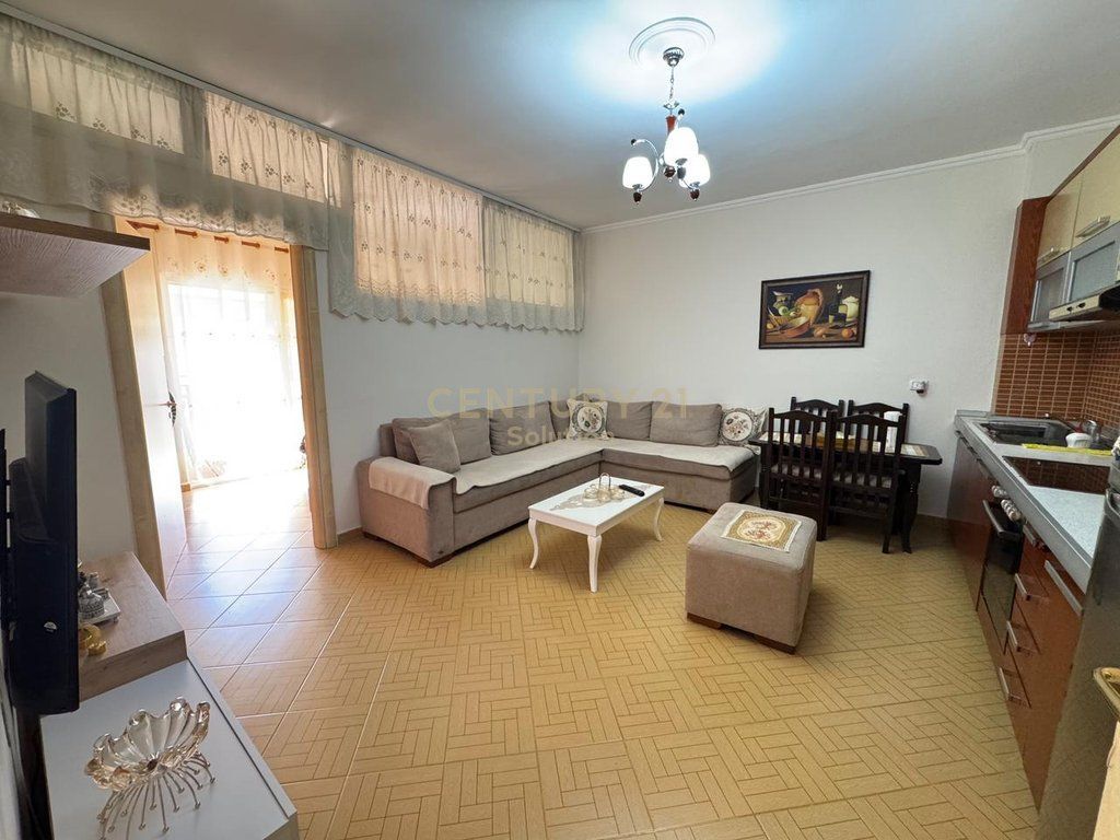 APPARTAMENTO 2+1 IN AFFITTO A ASTIR! 450 € /Mese