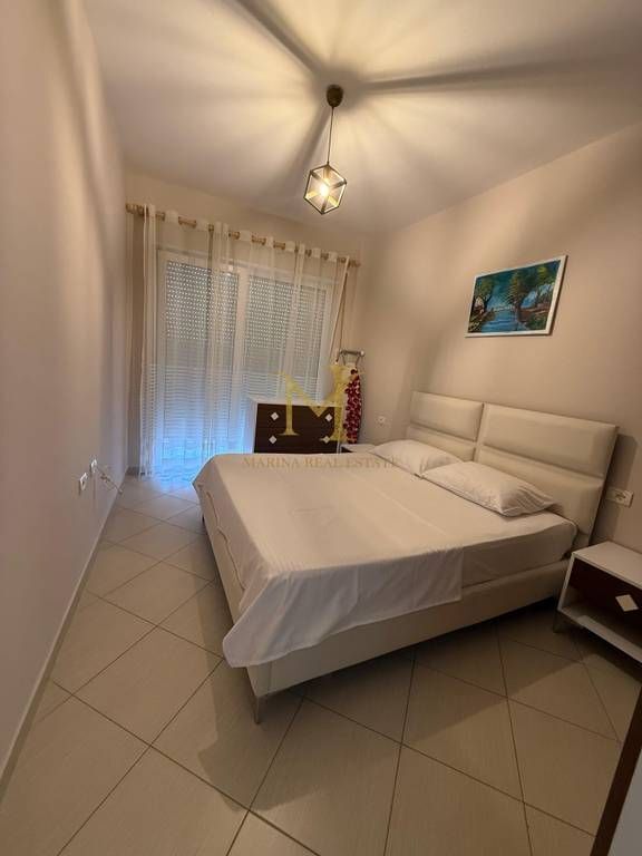 APARTAMENT 2+1 LURA 2 GJIRI LALEZIT
