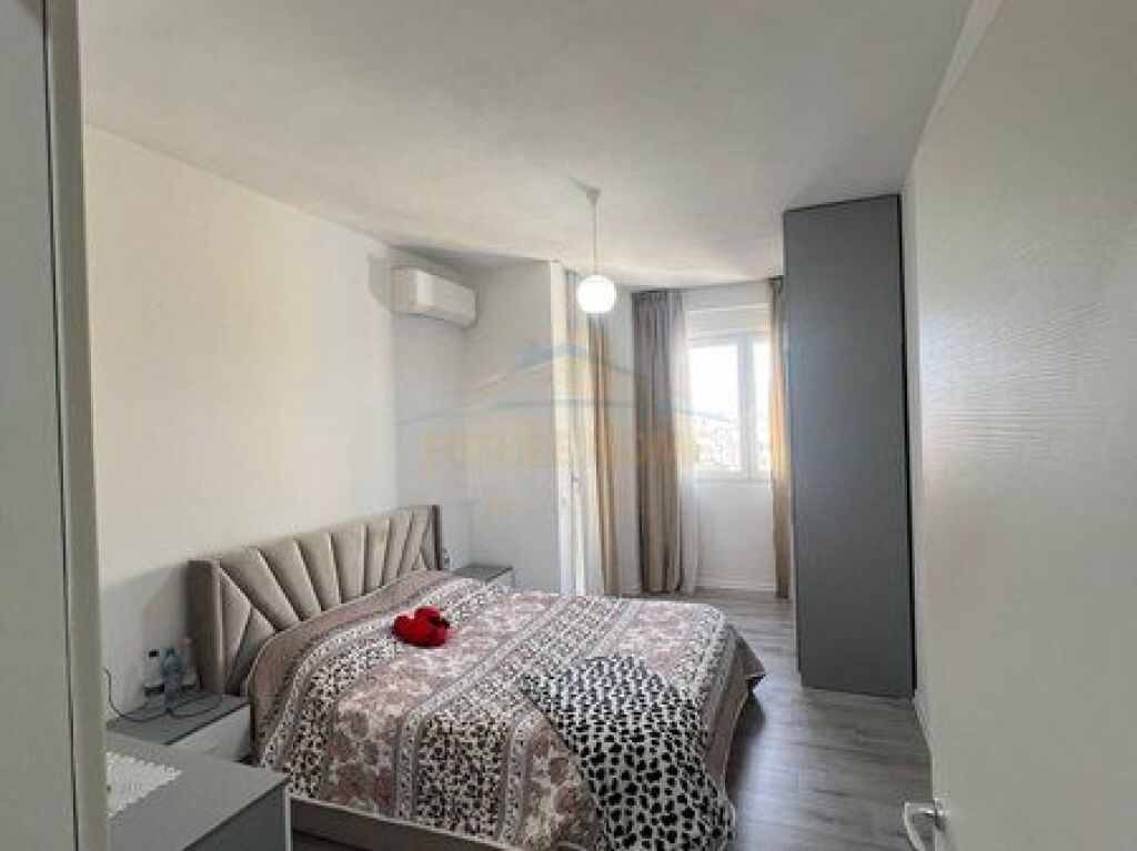 In vendita, Appartamento 2+1+Posto Auto, Yzberisht, Grand Gallery