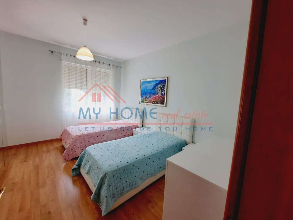Apartment 2+1+parking space for rent at the Zoological Garden in Tirana