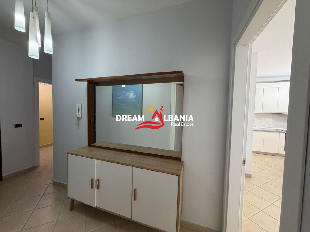 Jepet me qera apartament 2+1+2 me Post parkimi tek 9 -kateshet, Tirane (ID 42214979)