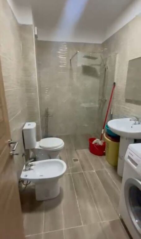 Rent | Apartament 1 + 1 | Rruga 5 Maji | 350 €/month