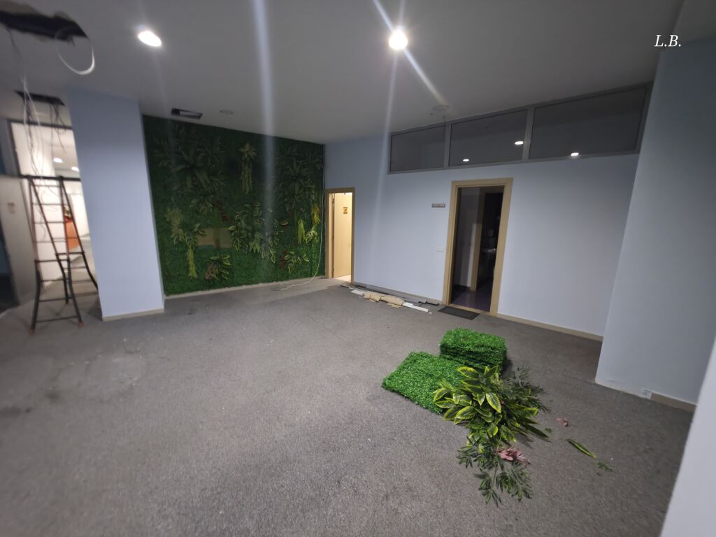 Jepet ambient per zyra,call center, klinike