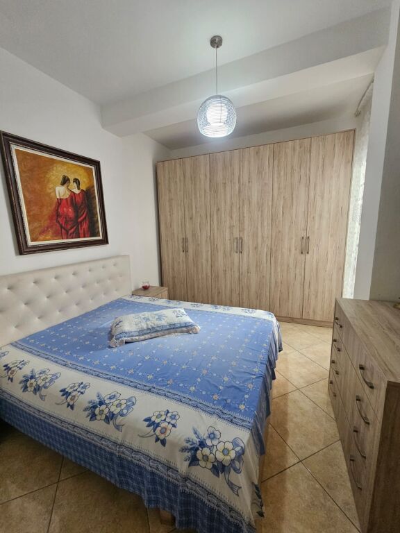 JEPET ME QERA APARTAMENT 2+1 TEK SHKEMBI KAVAJES