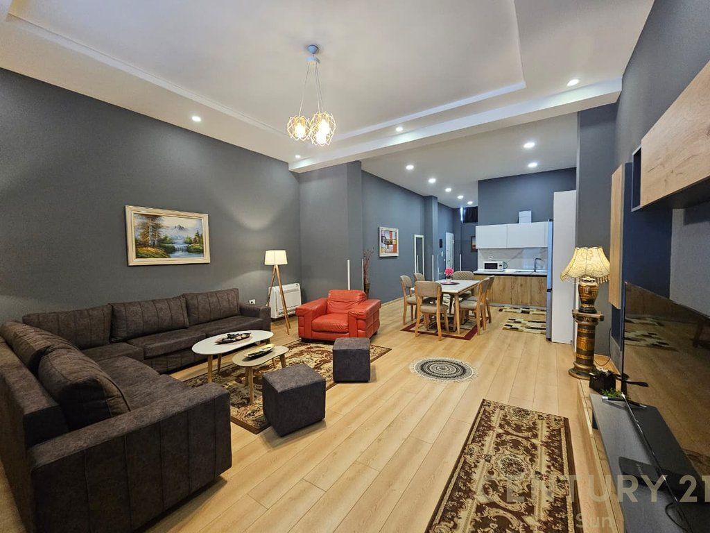 Appartamento 1+1 in Affitto in via Peti, Lago Secco 500 € /Mese Sup. Totale 91m2