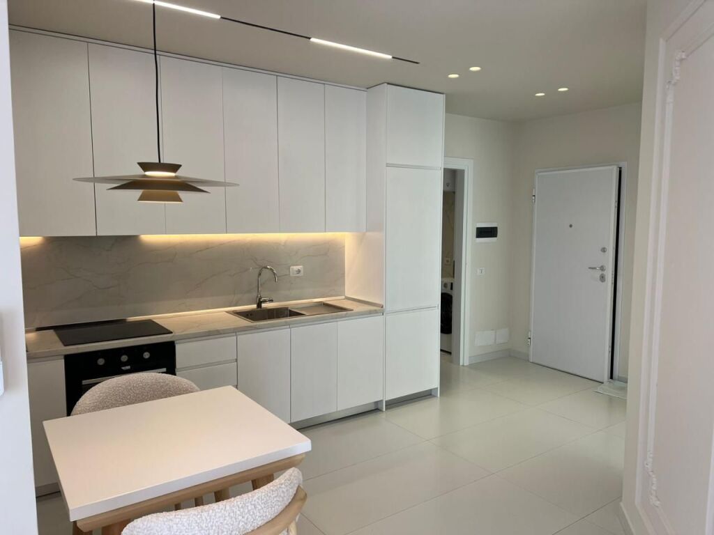 🏢In the Jordan Misja Street area, a 1+1 apartment, newly furnished, is for rent. 65,000 Leke