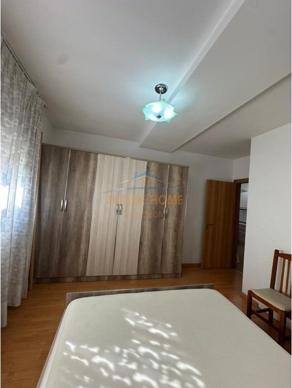 Qera, Apartament 1+1, Xhamllik, Tiranë