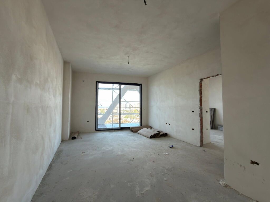 Appartamento 1+1 Vendita Vicino al Porto di Vlora Materia Cons