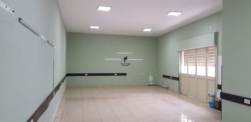 NEGOZIO IN AFFITTO 100M2 VIA BARDHYL 100.000 LEKE FH-73175