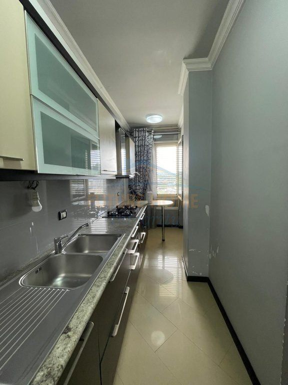 Rent, Apartment 2+1+2, Vilat Gjermane, Tirana.