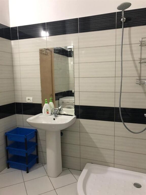 Affitto | Apartament 1 + 1 | Fresku | 250 €/mese