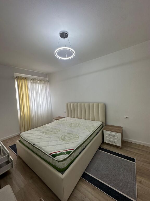 Jepet me qira 2+1+parkim Residenca Klensi Astir 60.000 leke
